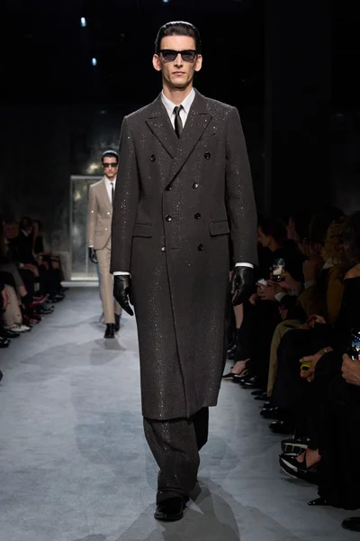 Look 51